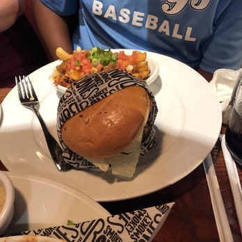 Smokey Bones Reading - Barbeque Near Me - Reading, Pennsylvania