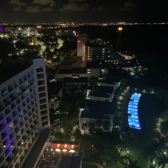Riu Palace Peninsula - View from room 2 - Hotels Near Me - Cancún, ROO Riu Palace Peninsula - View from room 2 - Hotels Near Me - Cancún, ROO