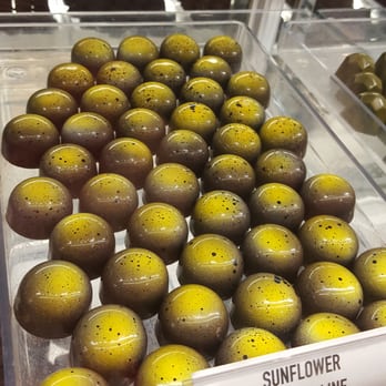Kollar Chocolates - Such pretty chocolates. Sunflower nut ganache - Ice Cream & Frozen Yogurt Near Me - Yountville, California Kollar Chocolates - Such pretty chocolates. Sunflower nut ganache - Ice Cream & Frozen Yogurt Near Me - Yountville, California