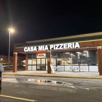 Casa Mia Pizzeria - Pizza Near Me - Jacksonville, North Carolina
