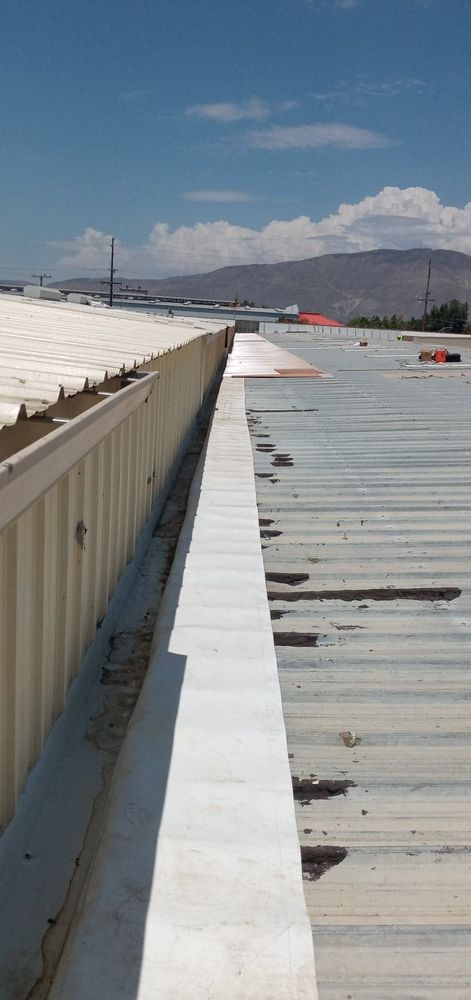 Slide of Berumen Roofing