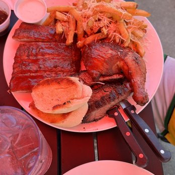 Griff's BBQ & Grill - American Near Me - Copperopolis, California