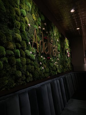 Adelinas Restaurant & Bar by null