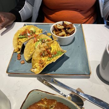 First Watch - Breakfast & Brunch Near Me - Chantilly, Virginia