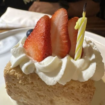 Viaje - Tres leches cake - Mexican Near Me - Long Beach, California