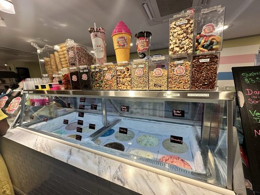 Here's The Scoop by null