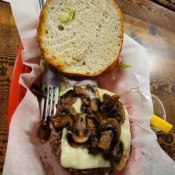 Boll Weevil - Mushroom burger - Burgers Near Me - Ramona, California