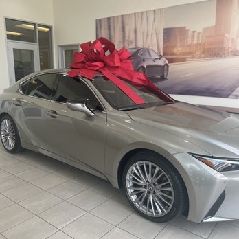 Sterling McCall Lexus - Wonderful gift for my daughter's graduation that I know value will not depreciate on. - Car Dealers Near Me - Houston, Texas Sterling McCall Lexus - Wonderful gift for my daughter's graduation that I know value will not depreciate on. - Car Dealers Near Me - Houston, Texas