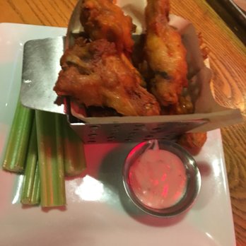Chili's - Buffalo wings were tasty - American Near Me - Miami, Florida Chili's - Buffalo wings were tasty - American Near Me - Miami, Florida