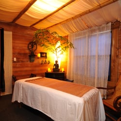 Prana Spa - Tranquil massage room