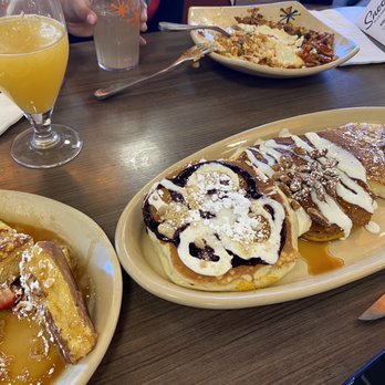 Snooze, an A.M. Eatery - OMG French toast, Signature pancake flight and Shrimp and grits with brewmosa! OMG indeed! - Breakfast & Brunch Near Me - Westminster, Colorado Snooze, an A.M. Eatery - OMG French toast, Signature pancake flight and Shrimp and grits with brewmosa! OMG indeed! - Breakfast & Brunch Near Me - Westminster, Colorado