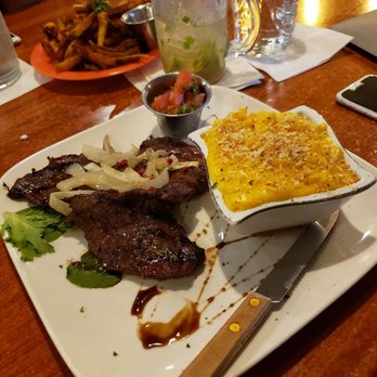 Barbacoa - Skirt steak with Mac and cheese - Smokehouse Near Me - San Juan, Puerto Rico