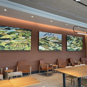 Starbucks - tables and chairs in a coffee shop - Coffee & Tea Near Me - Ocoee, Florida