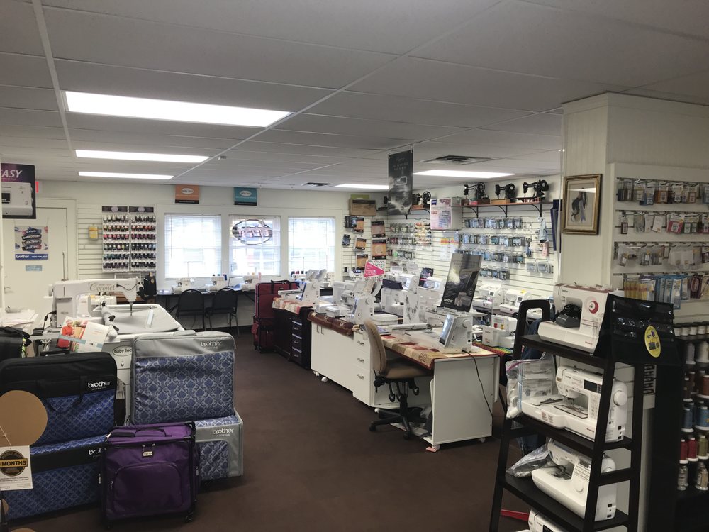 SEWING WORLD OF WEATHERFORD - 2201 Fort Worth Hwy, Weatherford, Texas