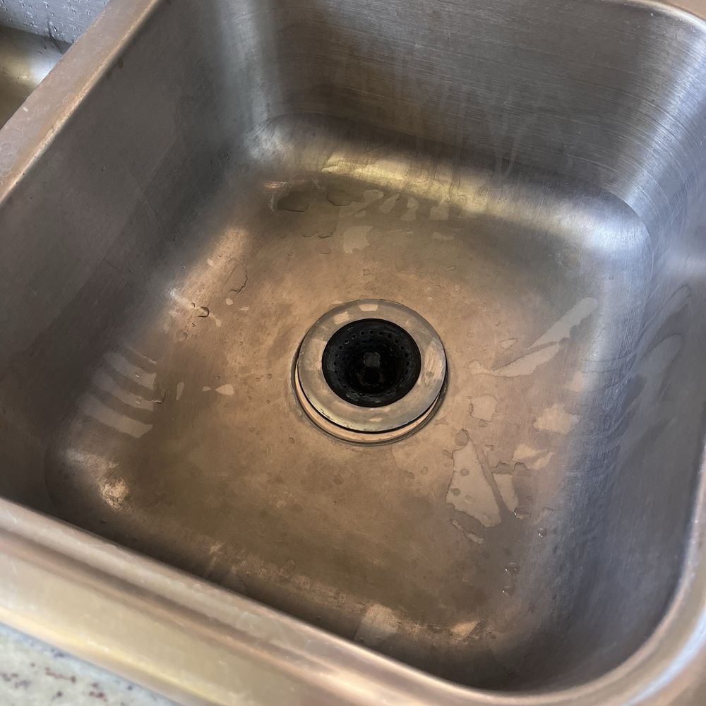 Socal Cleaner - Half of our sink I had to point out was not cleaned and when brought to their attention was cleaned with my own dish soap and dish sponge. - Home Cleaning Near Me Socal Cleaner - Half of our sink I had to point out was not cleaned and when brought to their attention was cleaned with my own dish soap and dish sponge. - Home Cleaning Near Me