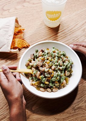 gusto! - healthy bowls & wraps by null
