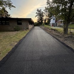 T & H Paving