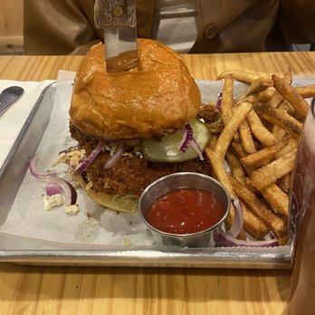 Backstage Pub - Backstage hot - Burgers Near Me - Schenectady, New York
