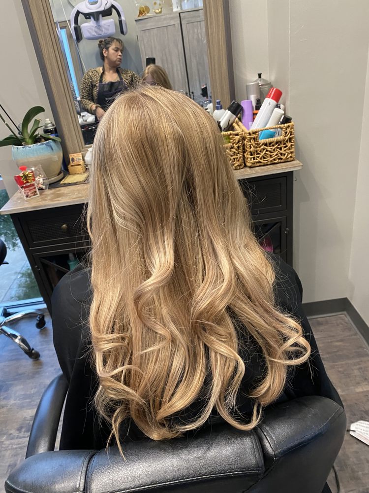 Hair By Alba Logo