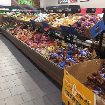ALDI - Good looking produce - Grocery Near Me - Van Buren Township, Michigan