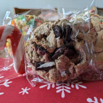 Mimi's Treats - Cookie Family - Desserts Near Me Mimi's Treats - Cookie Family - Desserts Near Me