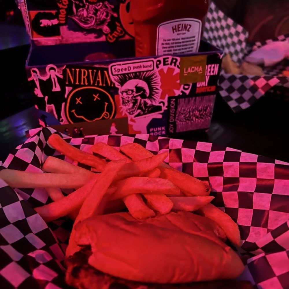 Tiny's Hi-Dive - Vegan Burger and fries. - Dive Bars Near Me - Los Angeles, California Tiny's Hi-Dive - Vegan Burger and fries. - Dive Bars Near Me - Los Angeles, California