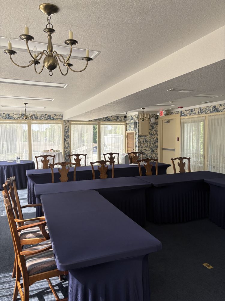 Social spots from Strawtown Inn & Events