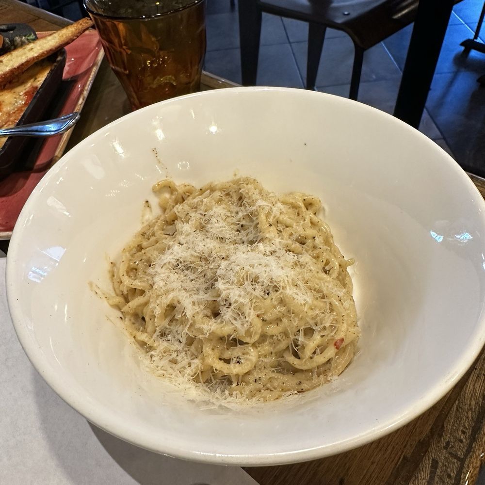 Testa Barra Kitchen & Cocktails - Cacio e Pepe-happy hour serving - Cocktail Bars Near Me - Macomb, Michigan Testa Barra Kitchen & Cocktails - Cacio e Pepe-happy hour serving - Cocktail Bars Near Me - Macomb, Michigan