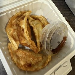 Asian Kitchen Grill - Fried dumplings