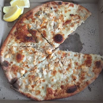 Modern Apizza - Clam pizza pie - Pizza Near Me - New Haven, Connecticut Modern Apizza - Clam pizza pie - Pizza Near Me - New Haven, Connecticut