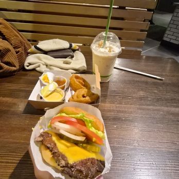Shake Shack South Lake Union - Onion Rings, Single, Key Lime Pie Shake - Fast Food Near Me - Seattle, Washington