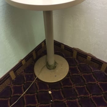 Baymont by Wyndham Paducah - Dirty in common areas - Hotels Near Me - Paducah, Kentucky