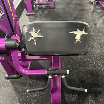 Planet Fitness - Ripped bicep machine - Gyms Near Me - La Quinta, California Planet Fitness - Ripped bicep machine - Gyms Near Me - La Quinta, California