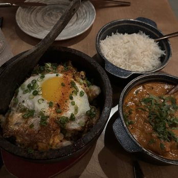Stage Kitchen & Bar - BUTTER CHICKEN MASALA and FRIED RICE - Breakfast & Brunch Near Me - Boca Raton, Florida