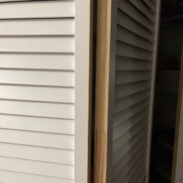 This is the raw wood in the fold of my closet doors left unpainted. Looks terrible! This is the raw wood in the fold of my closet doors left unpainted. Looks terrible!