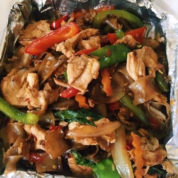 Thai Table Time - Spicy Noodle level 4 with Chicken! Yumm my absolute favorite thing on their menu. - Thai Near Me - Oceanside, California