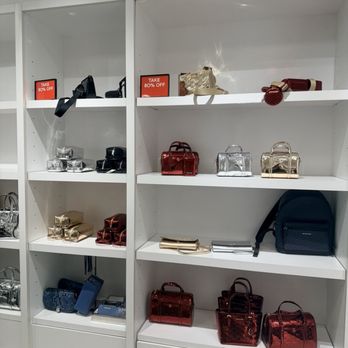 Michael Kors Outlet - Accessories Near Me - Kansas City, Kansas