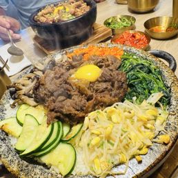 Bimbimbap and Salt and scallion pork stone
