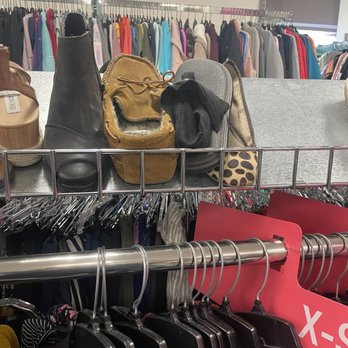 Plato's Closet - Someone please tell me who tf would buy those slippers - Used, Vintage & Consignment Near Me - Salem, Oregon