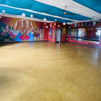 Wisdom Flow Yoga - Yoga Near Me - Makawao, Hawaii Wisdom Flow Yoga - Yoga Near Me - Makawao, Hawaii