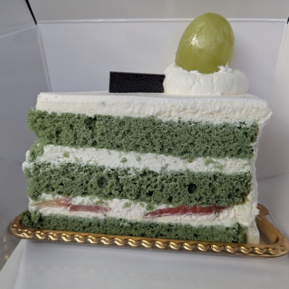 Tous Les Jours - green tea cream cake piece - Coffee & Tea Near Me - Washington, DC, District of Columbia Tous Les Jours - green tea cream cake piece - Coffee & Tea Near Me - Washington, DC, District of Columbia