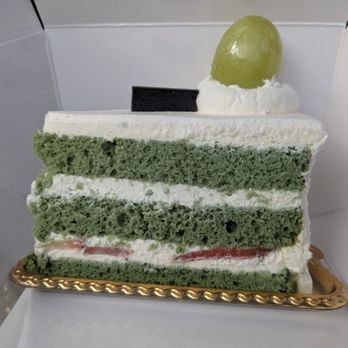Tous Les Jours Bakery and Cafe - green tea cream cake piece - Coffee & Tea Near Me - Washington, DC, District of Columbia
