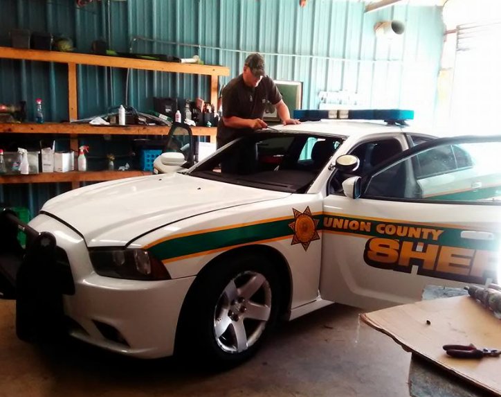 ADVANCED AUTO GLASS Updated August 2024 406 W 19th St, El Dorado