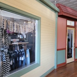 Exterior outside entrance of Heart and Sole Boutique - Inside - Cleburne, Texas Exterior outside entrance of Heart and Sole Boutique - Inside - Cleburne, Texas