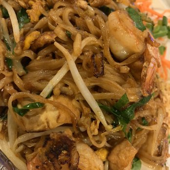 Siam Square - Shrimp Pad Thai - Thai Near Me - Honolulu, Hawaii Siam Square - Shrimp Pad Thai - Thai Near Me - Honolulu, Hawaii