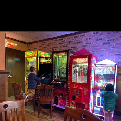 BUFFO’S - Updated August 2024 - 44 Photos & 178 Reviews - 431 Sheridan ...