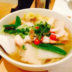 The Tong Mein Seafood with fresh chillies added at request.