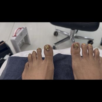 NAILàCARTE - River North - Nail Salons Near Me - Chicago, Illinois