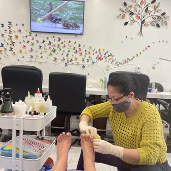 Galaxy Nails - Nail Salons Near Me - Round Rock, Texas