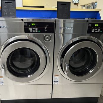 Stockton Coin Laundry - Front load 40lb. Washers. - Laundromat Near Me - Stockton, California Stockton Coin Laundry - Front load 40lb. Washers. - Laundromat Near Me - Stockton, California